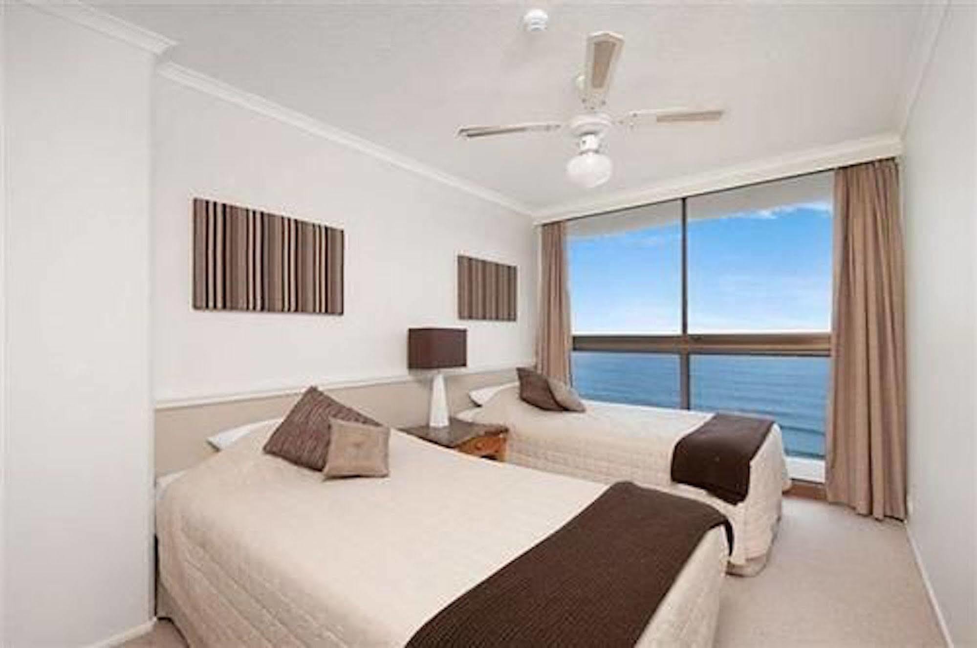 גולד קוסט Boulevard Towers On Broadbeach מראה חיצוני תמונה