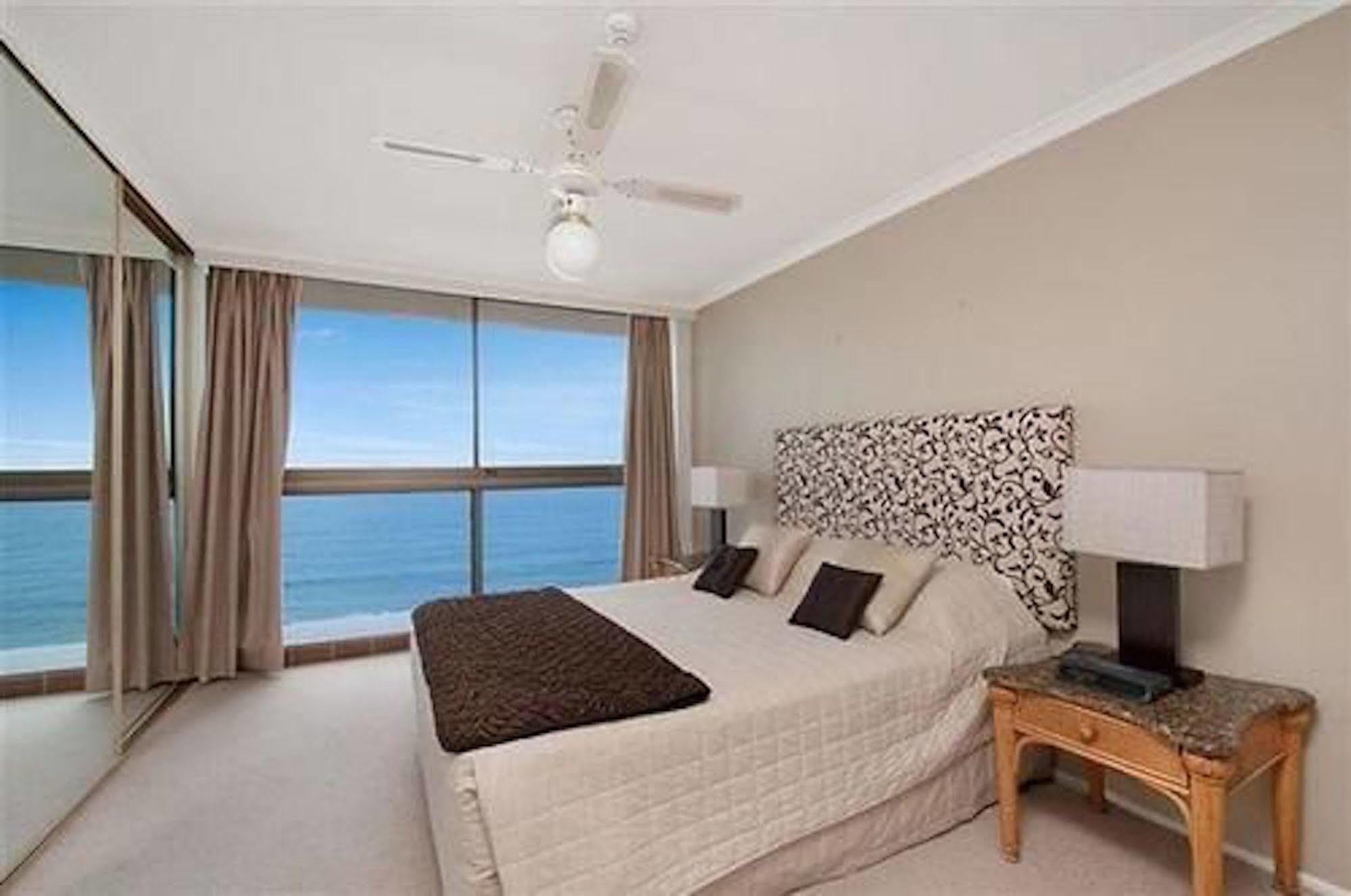 גולד קוסט Boulevard Towers On Broadbeach מראה חיצוני תמונה