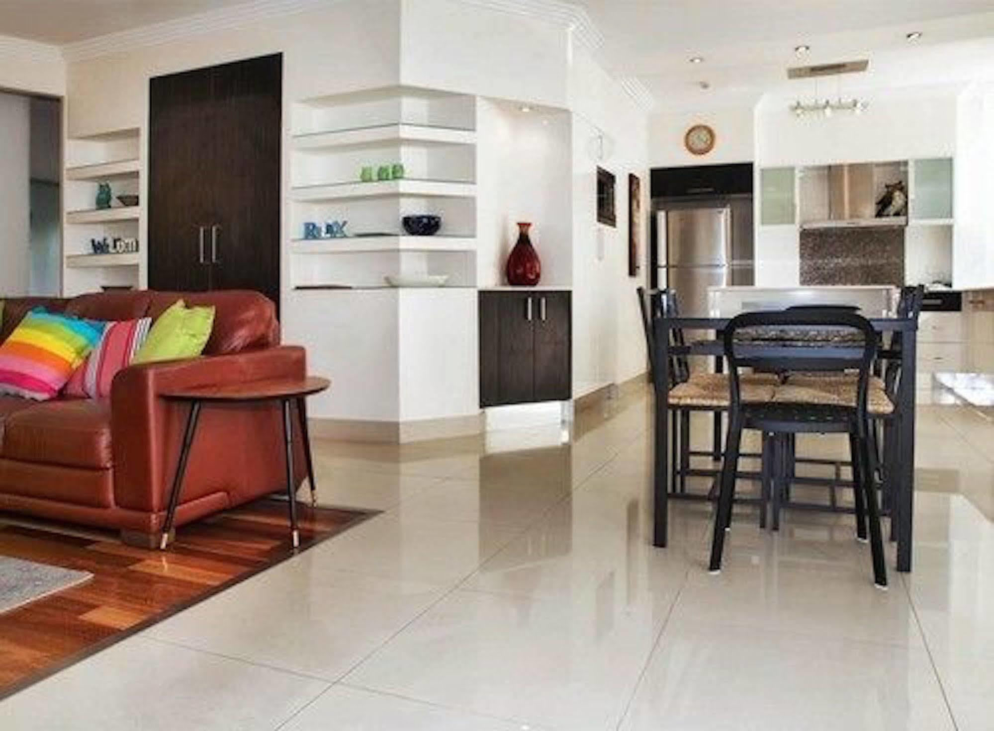 גולד קוסט Boulevard Towers On Broadbeach מראה חיצוני תמונה